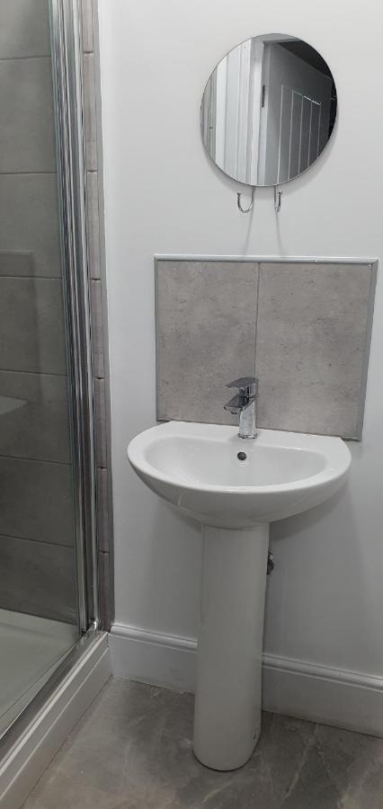 Coventry Elite House Aparthotel Bagian luar foto