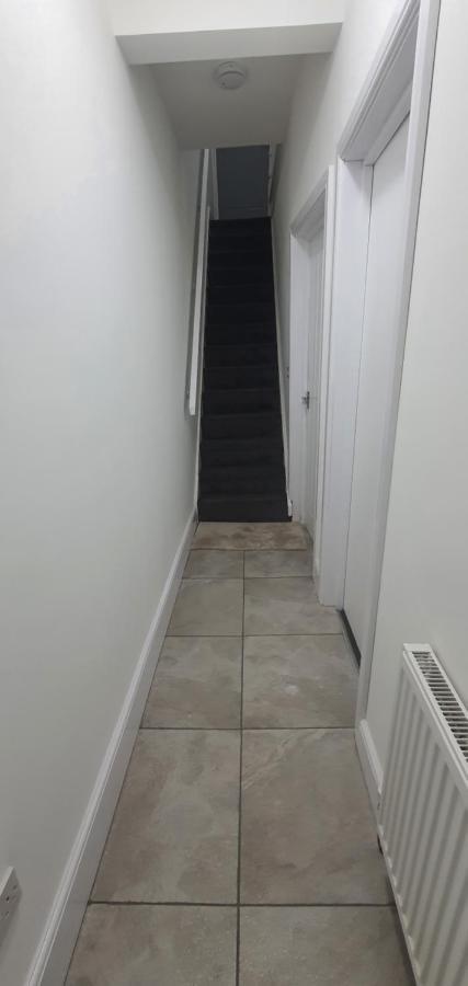 Coventry Elite House Aparthotel Bagian luar foto